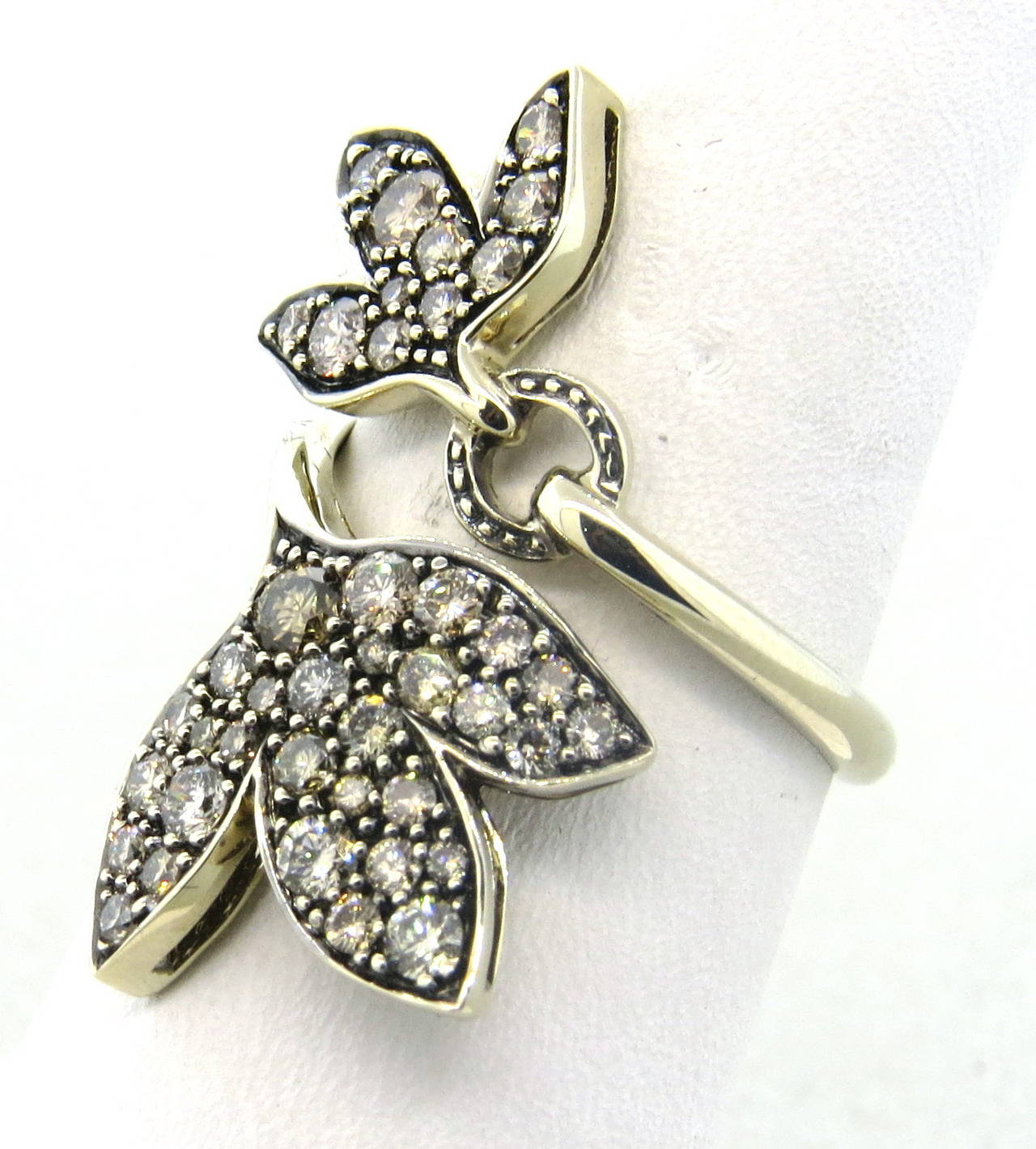 H Stern Hera Leaf Bypass Gold Fancy Diamond Ring at 1stDibs hera ring