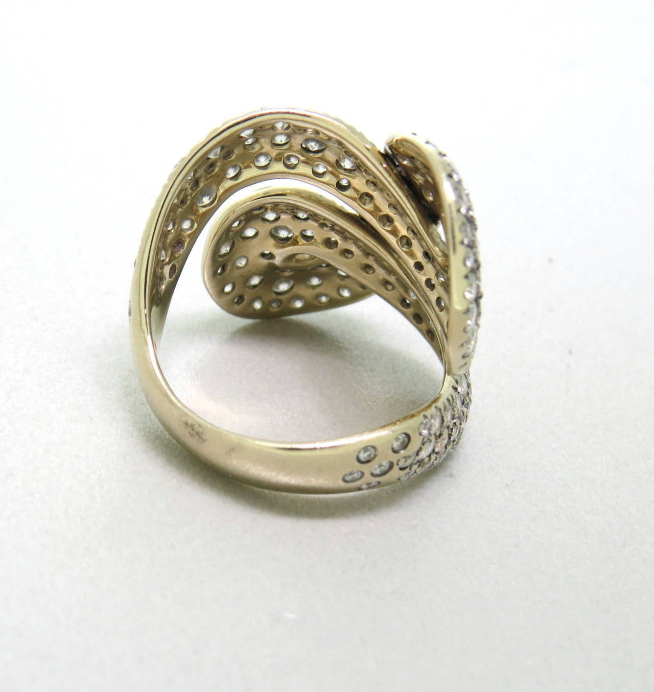 H. Stern Celtic Dunes Collection Diamond Gold Ring at 1stDibs