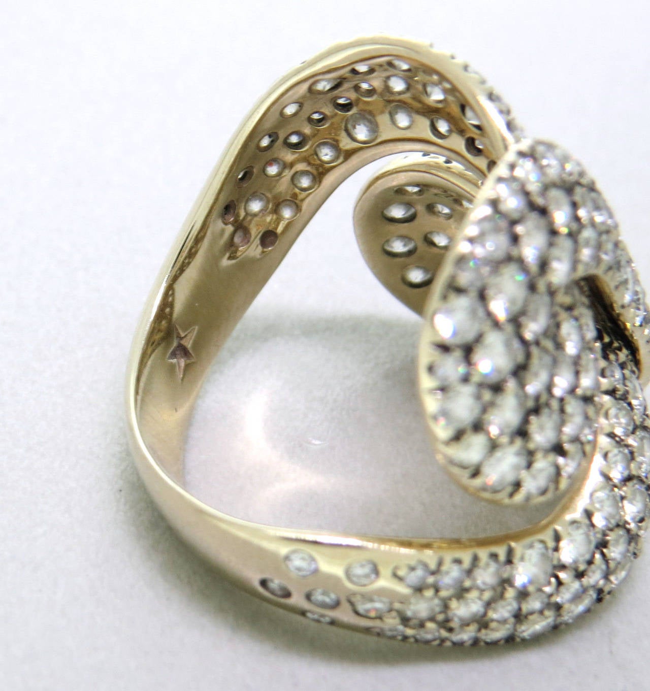 H. Stern Celtic Dunes Collection Diamond Gold Ring at 1stDibs