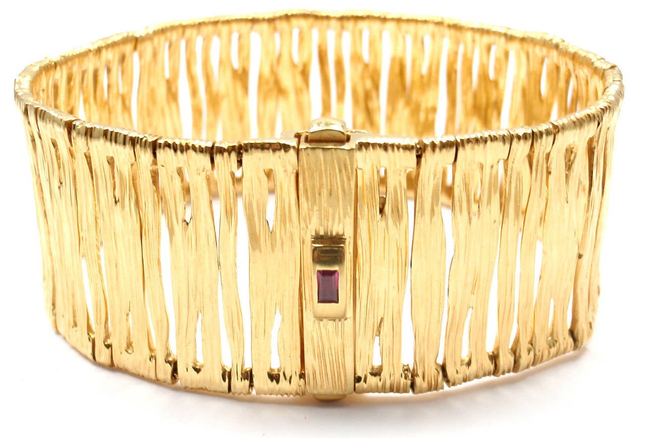 Roberto Coin Elephant Skin Wide Gold Bracelet at 1stdibs