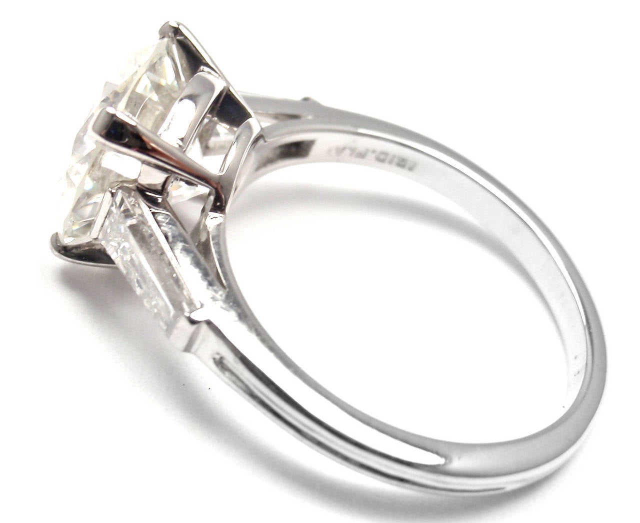 Tiffany and Co 2.72 Carat Diamond Clarity SI1 Color J Platinum