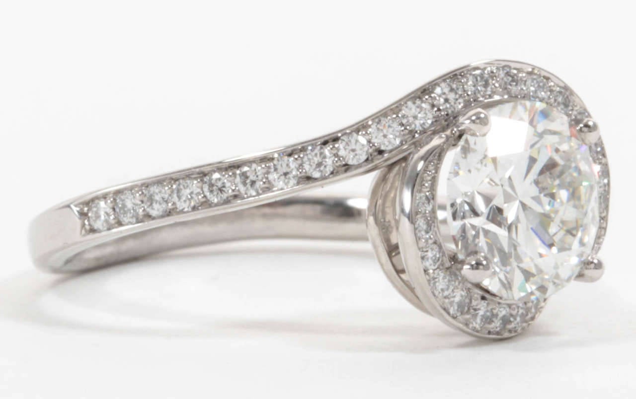 Unique Diamond Swirl Platinum Engagement Ring For Sale at 1stdibs
