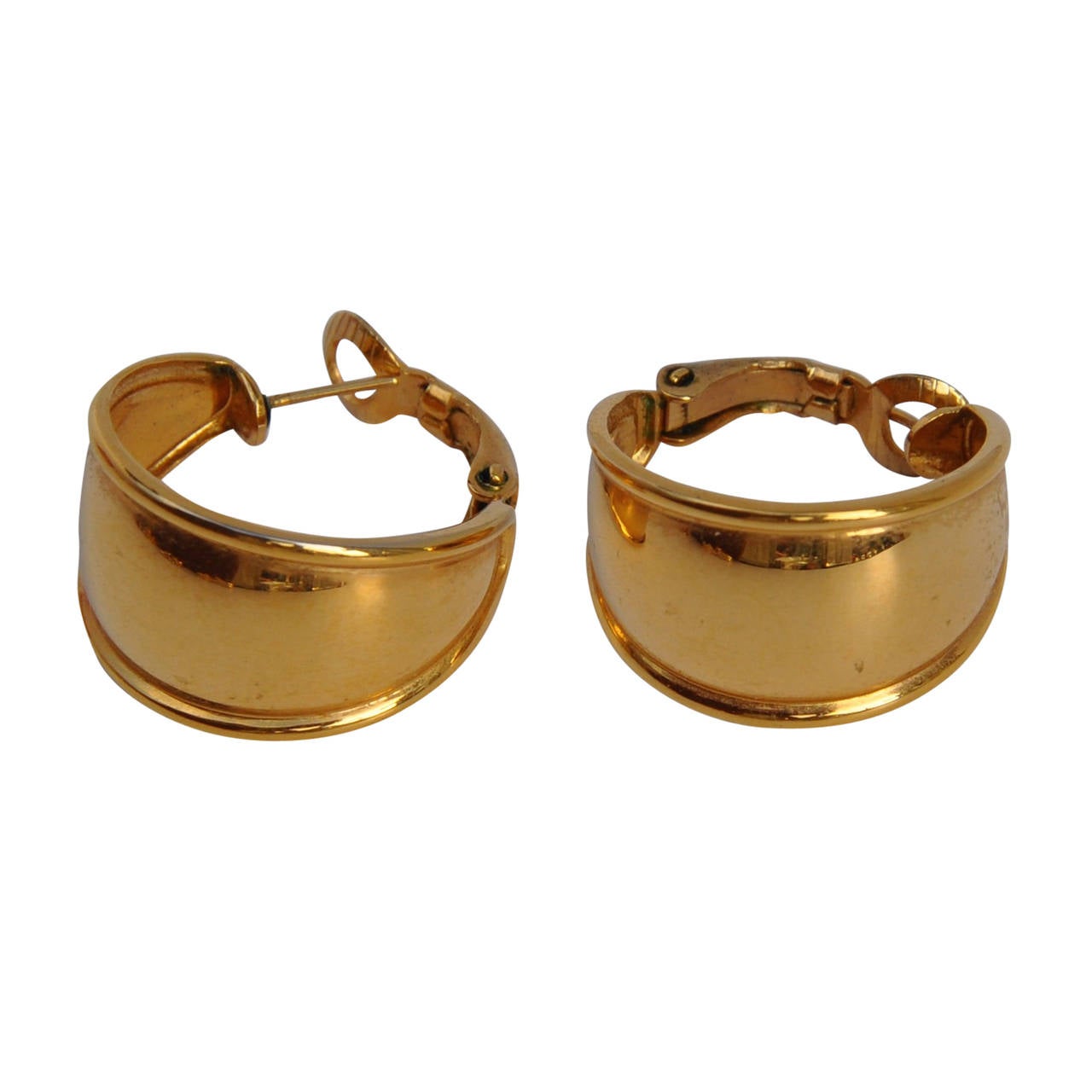 Napier Gilded Gold Wide Loop Ear Clips For Sale at 1stdibs