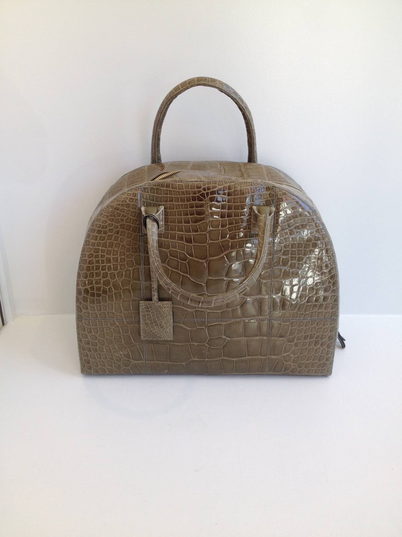 Oscar de la Renta Olive Green Crocodile Handbag For Sale at 1stDibs