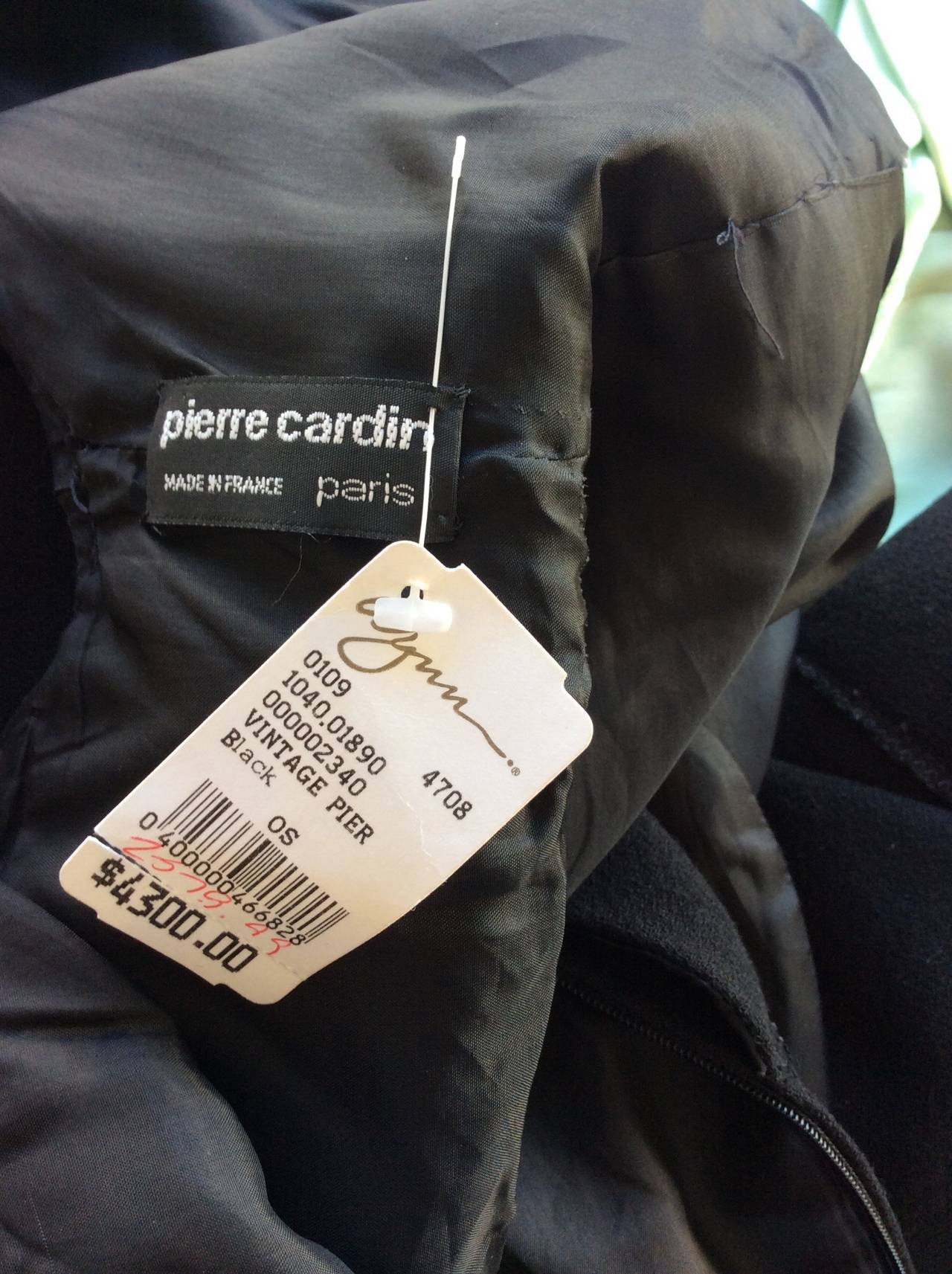 Iconic 1960s 60s Vintage Pierre Cardin Black Wool ' Car Wash ' Space