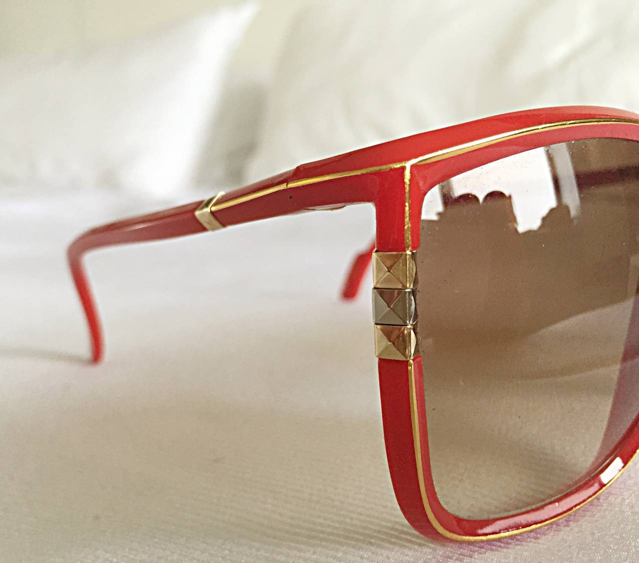 1970s Leonard Vintage Red Cat Eye Oversized Runway Sunglasses / Glasses