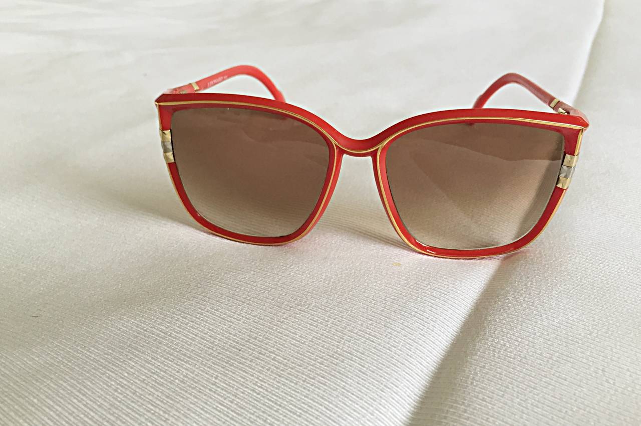 1970s Leonard Vintage Red Cat Eye Oversized Runway Sunglasses / Glasses