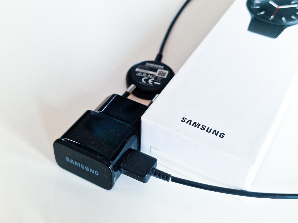 Samsung Galaxy Watch 4 Classic 46mm + akcesoria Poznań Kup teraz na