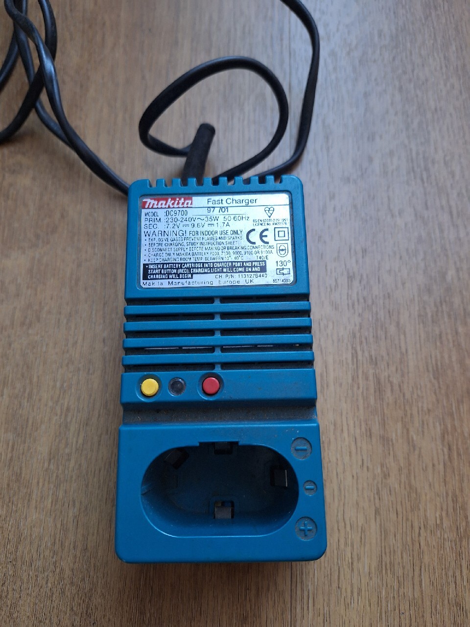 Ładowarka Makita DC9700 fast charge | Mokrelipie | Kup teraz na Allegro