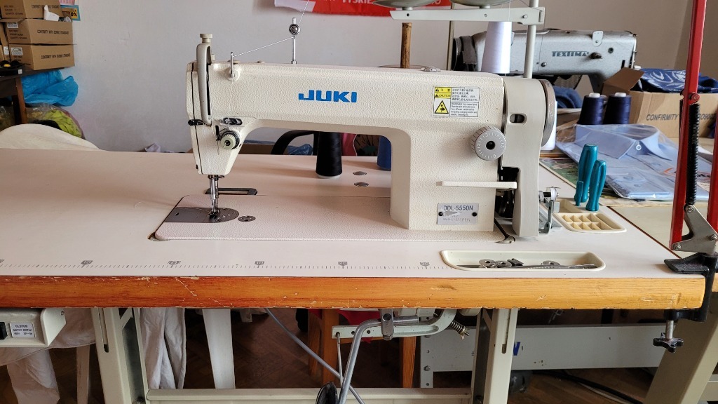 Maszyna do szycia JUKI DDL 5550N stebnówka Rzgów Ogłoszenie na