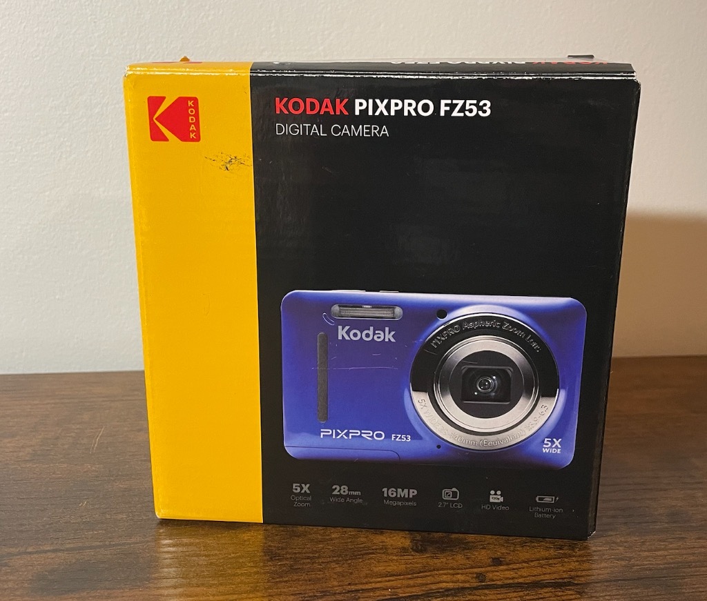 KODAK PIXPRO FZ53 16MPIX aparat fotograficzny WADA Mielec Licytacja