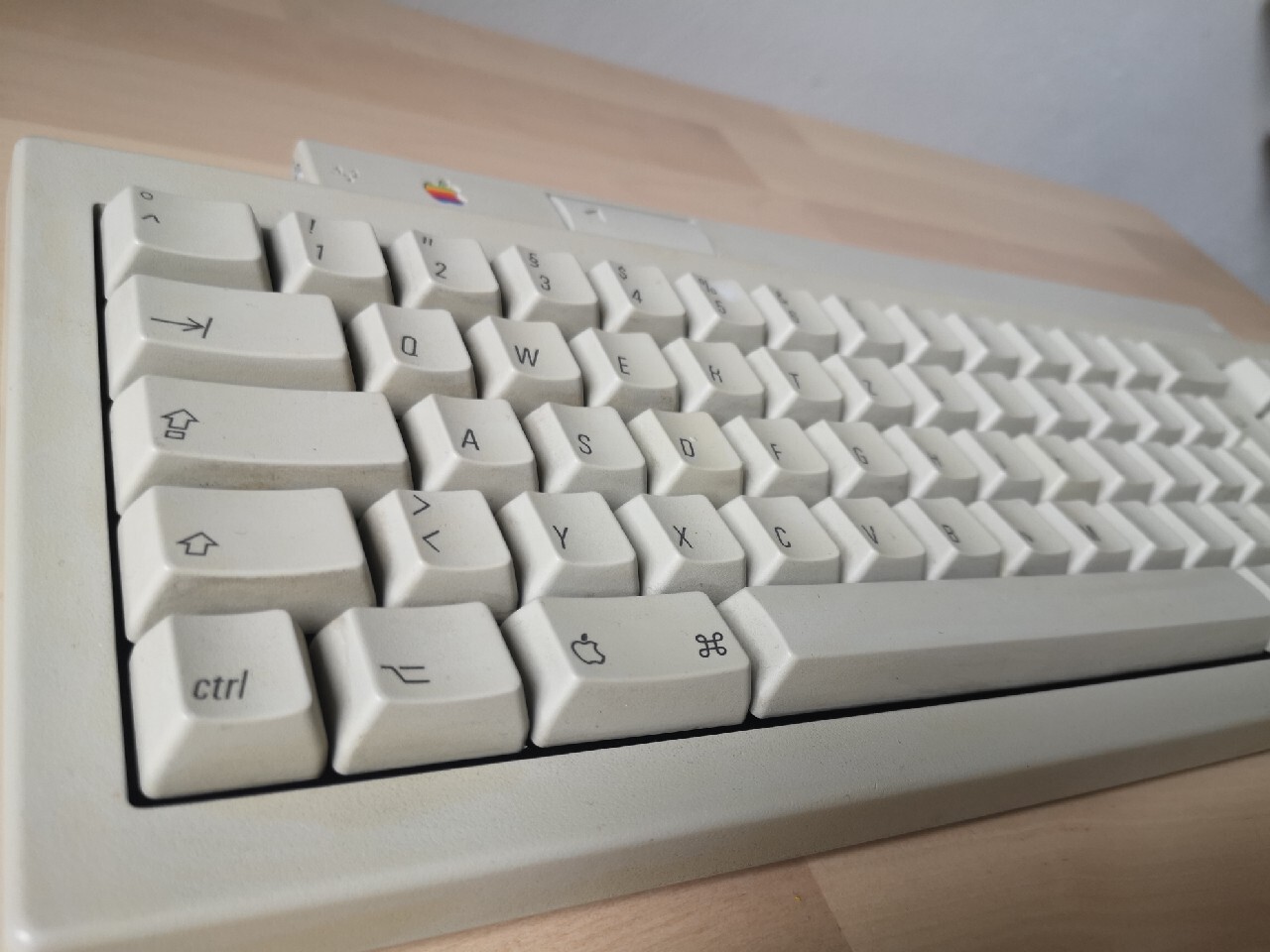 Apple Keyboard II M0487 stara klawiatura retro Mac Warszawa