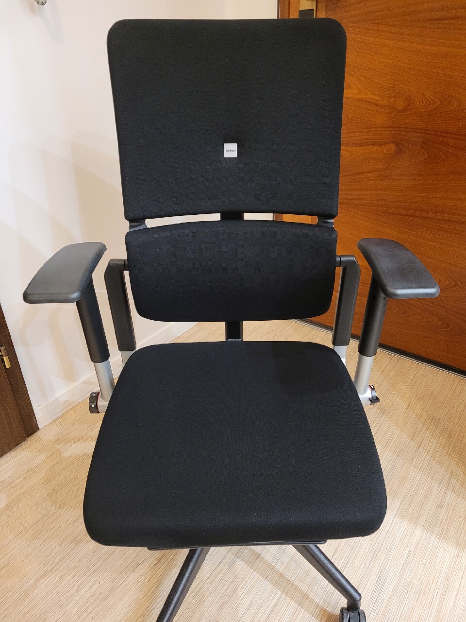 Krzesło Steelcase Please Katowice Ogłoszenie na Allegro Lokalnie