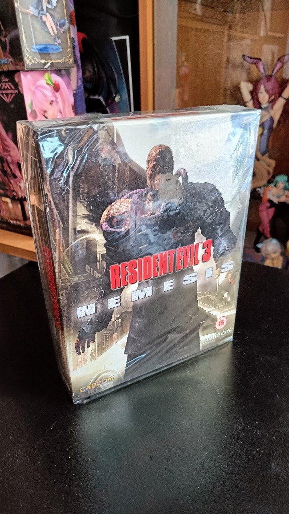 Resident Evil 3 Big Box Łańcut Kup teraz na Allegro Lokalnie