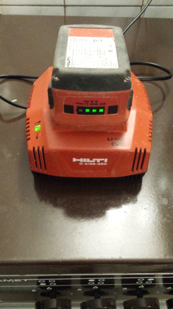 Ładowarka Prostownik Hilti C4 36-350 GPC | Konarzyny | Kup teraz na