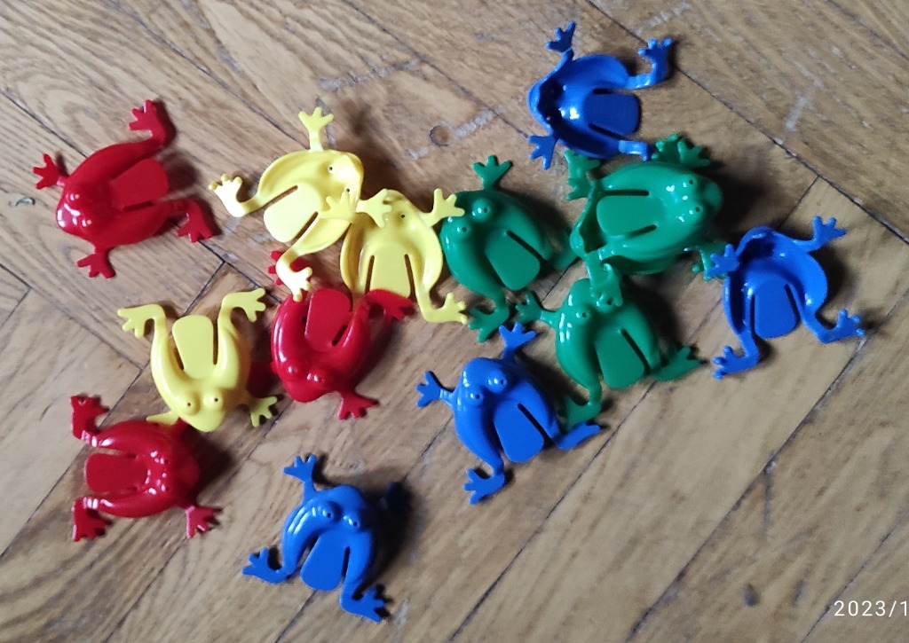skaczące żabki / jumping frogs Warszawa Kup teraz na Allegro Lokalnie
