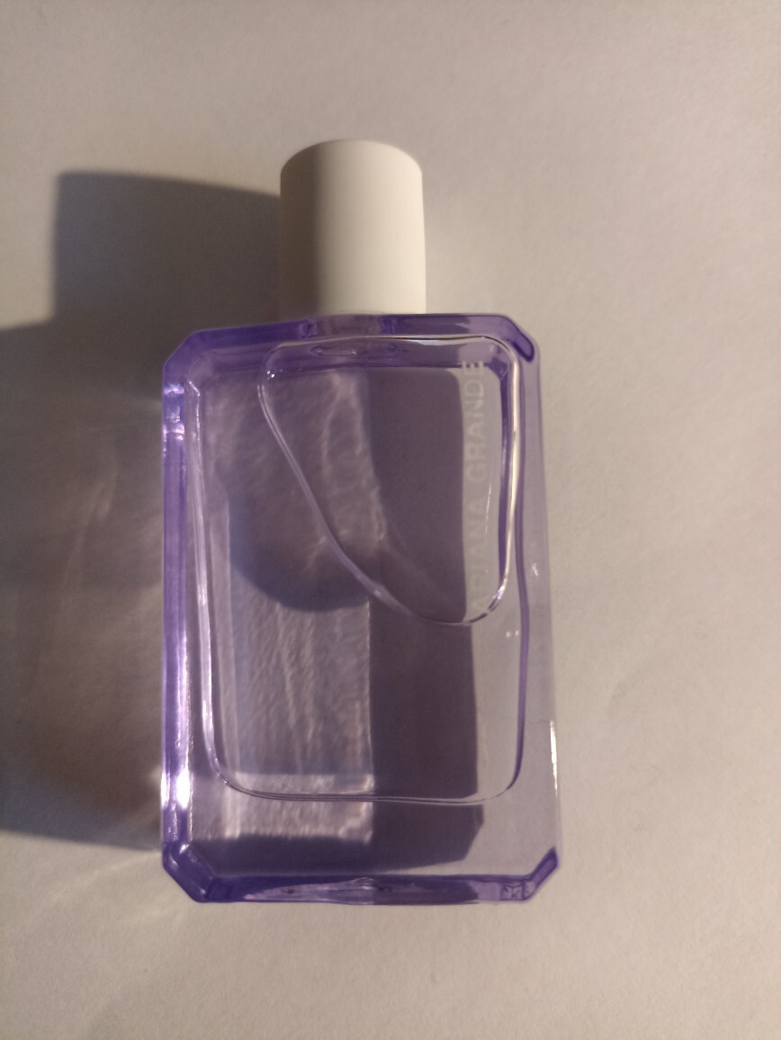 Perfumy ARIANA GRANDE 7.5ml. Mysłowice Licytacja na Allegro Lokalnie