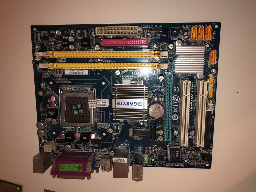 płyta główna gigabyte ga945gcms2l Poznań Kup teraz na Allegro Lokalnie