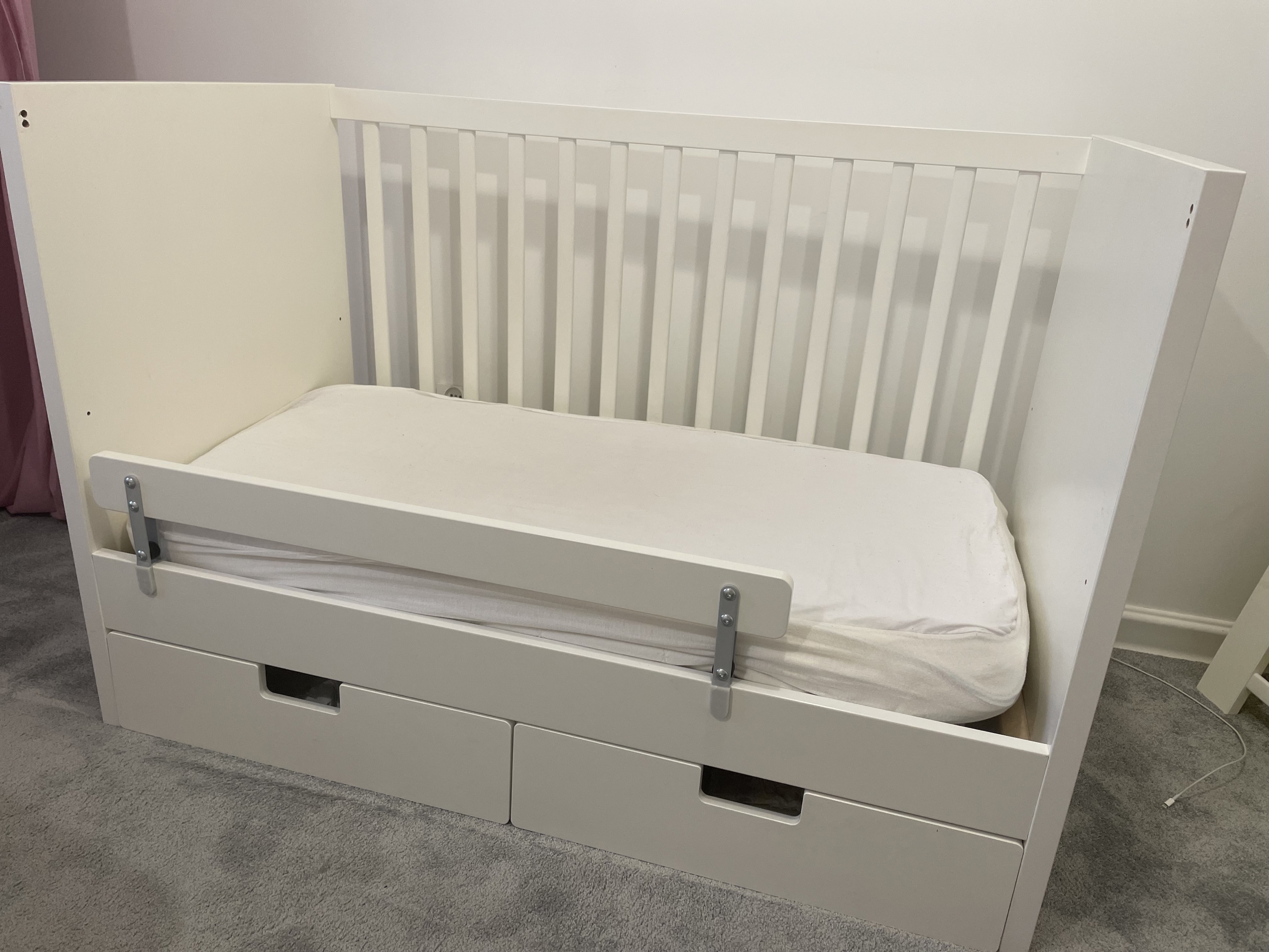 Łóżeczko niemowlęce ikea stuva z szufladami + mat Warszawa Kup