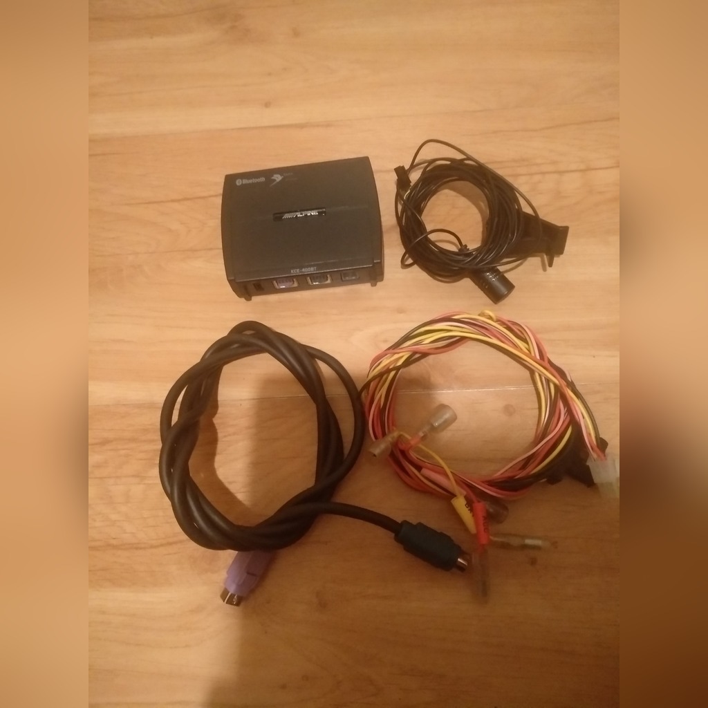 Moduł bluetooth Alpine KCE400BT Koźminek Ogłoszenie na Allegro