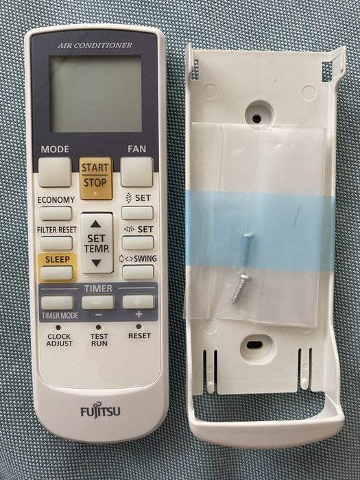 Pilot do klimatyzacji Fujitsu ARRAF1E Piaseczno Kup teraz na Allegro Lokalnie