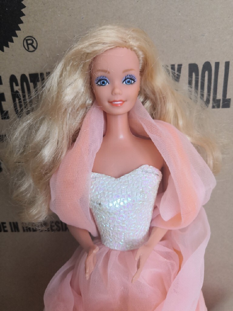 Lalka Barbie Peaches and cream Radziejów Licytacja na Allegro Lokalnie