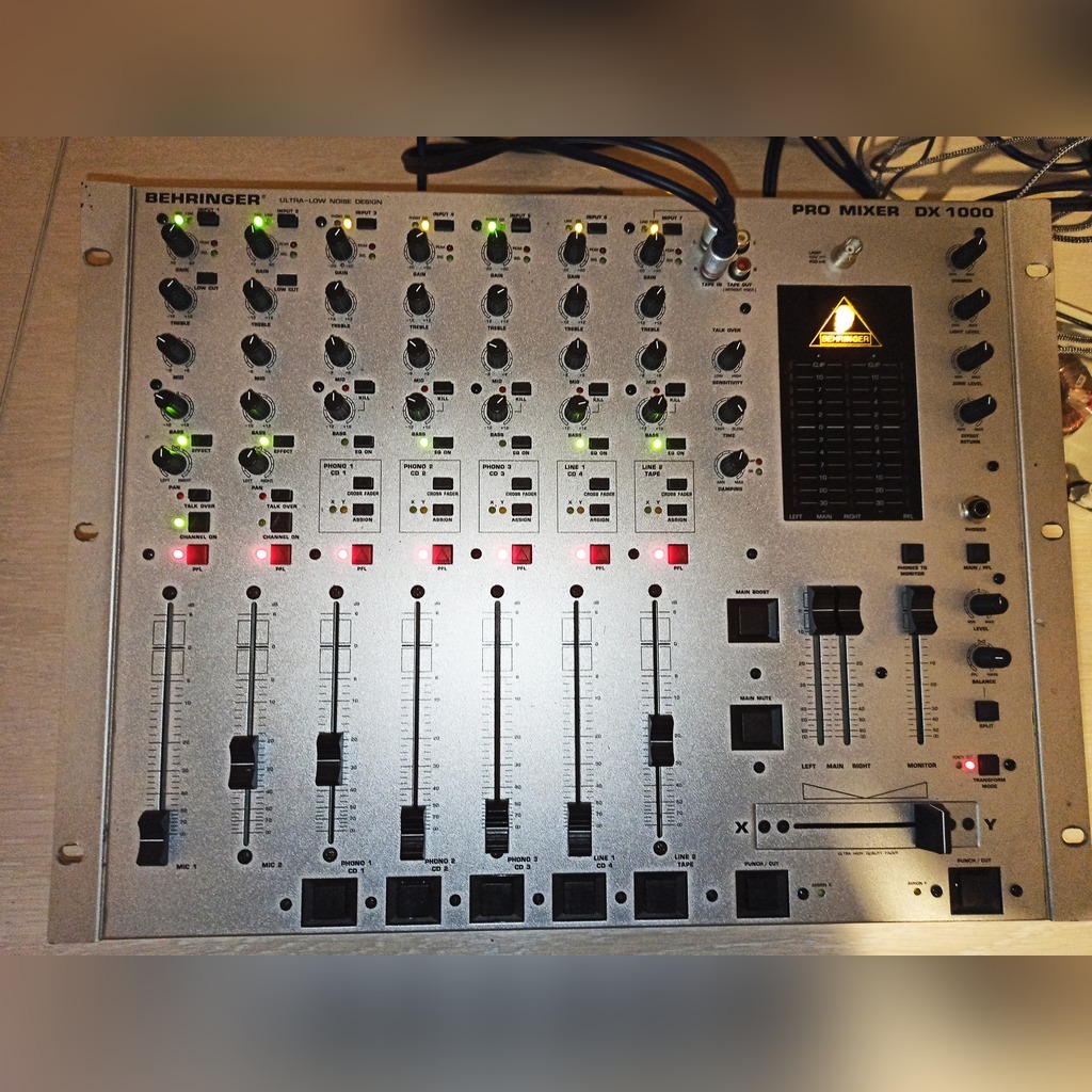 BEHRINGER PRO MIXER DX 1000 Żdżary Kup teraz na Allegro Lokalnie