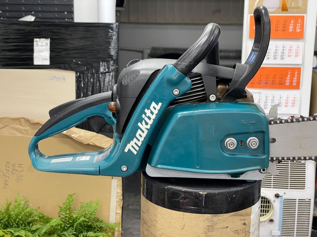 Pilarka MAKITA EA4300F 3KM | Warszawa | Kup teraz na Allegro Lokalnie