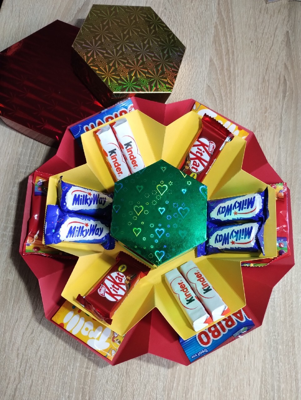 Exploding Box ze słodyczami, Sześcian PREZENT Częstochowa Kup teraz