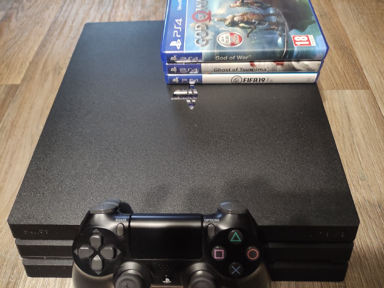 Play Station 4 PRO + pad + gry CzerwionkaLeszczyny Licytacja na