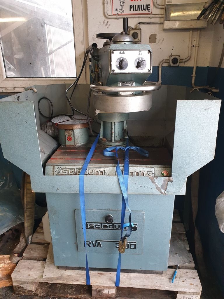 SCLEDUM RVA 300 Used Cylinder Head Resurfacing Machine