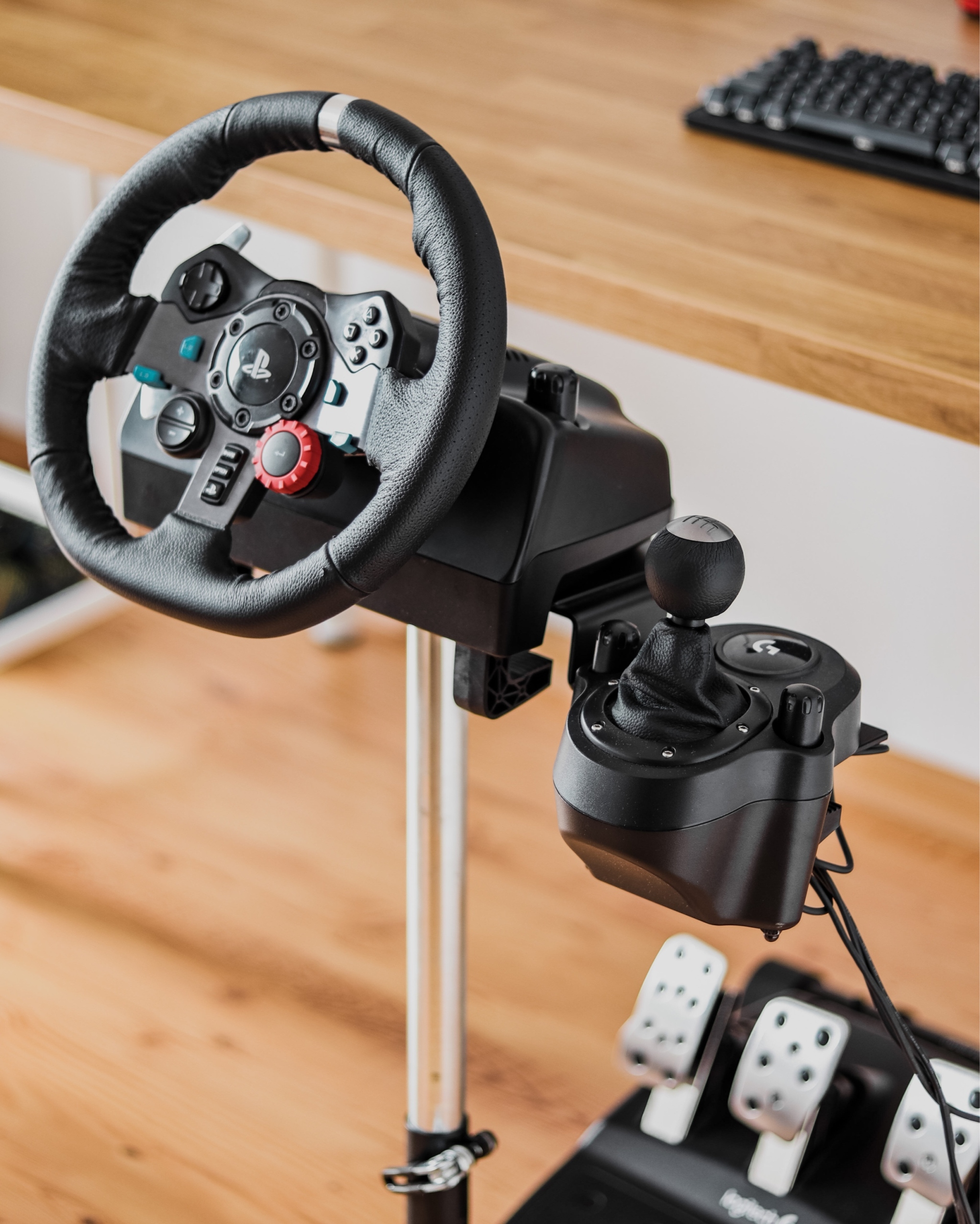 Kierownica Logitech G29 + shifter + stojak Słupca Kup teraz na
