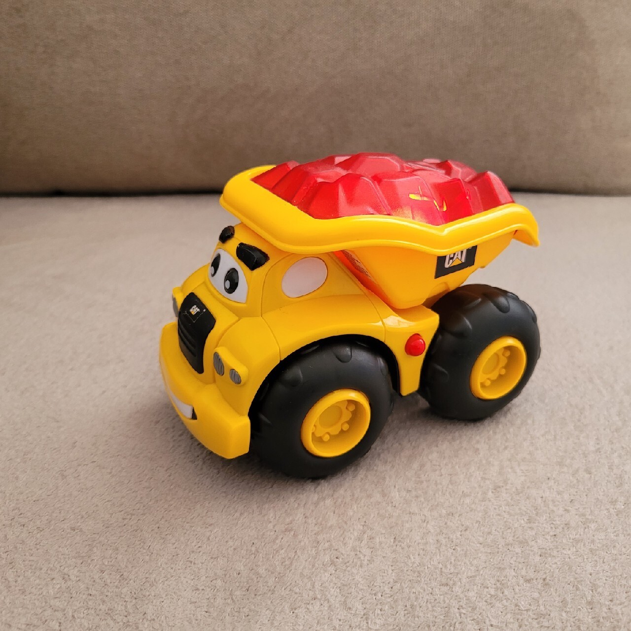 Wywrotka Ciężarówka CAT Białystok Kup teraz na Allegro Lokalnie