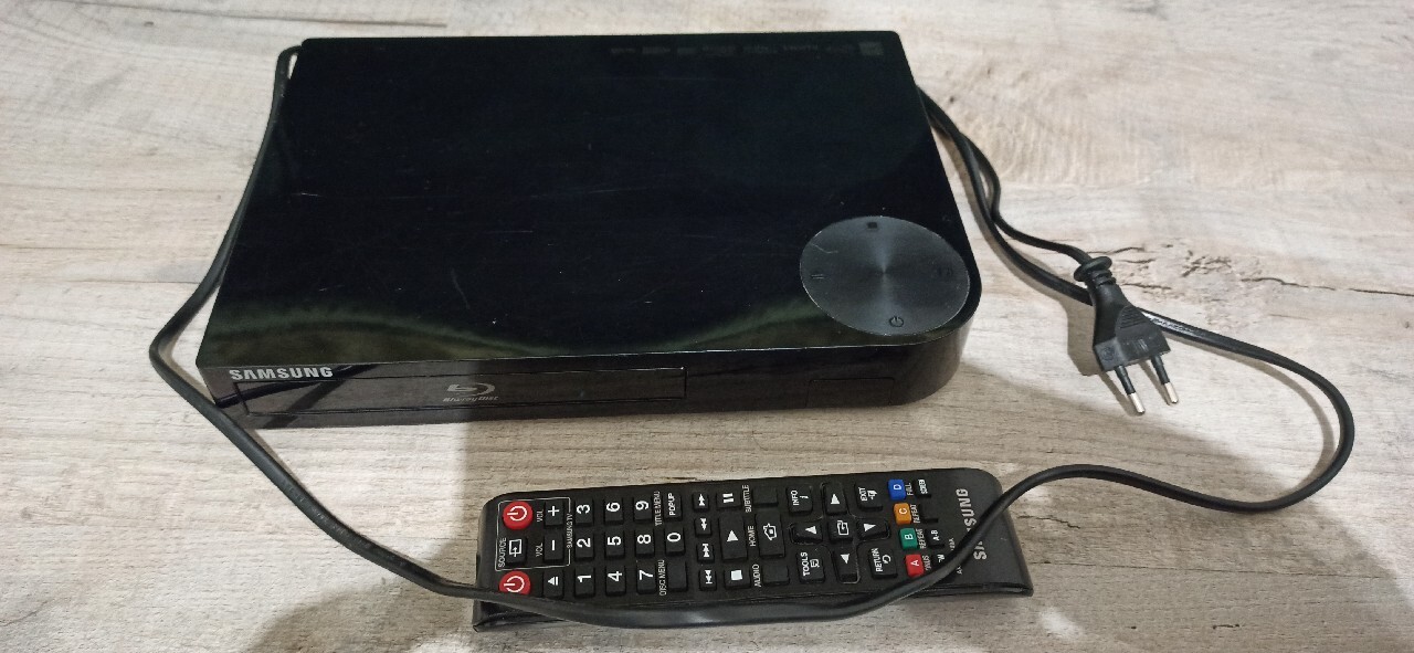 Odtwarzacz BluRay Samsung BDF5100 YouTube Zabrze Kup teraz na