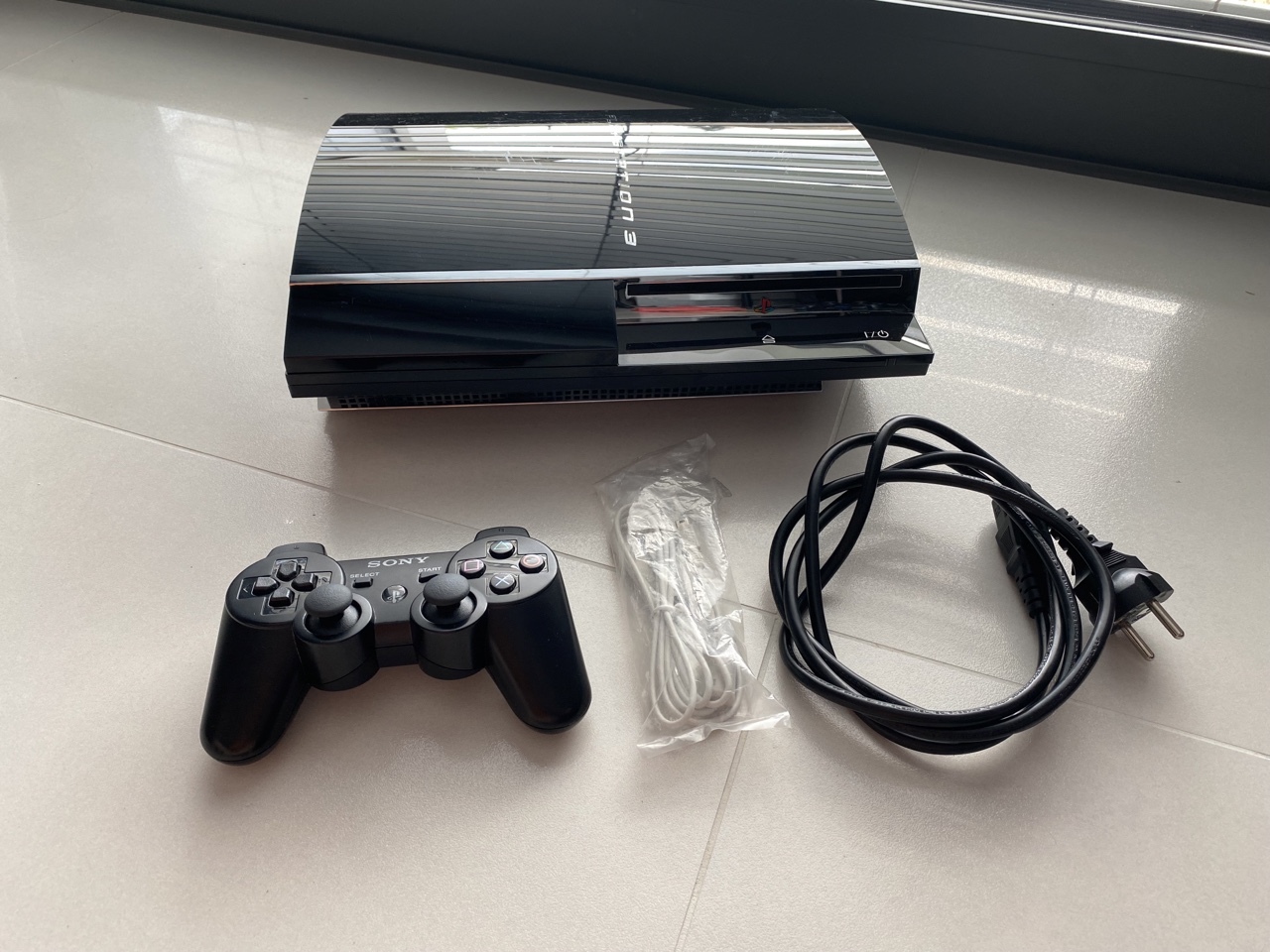 Konsola PS3 PlayStation 3 60GB fat CECHC04 komplet Leżajsk Kup