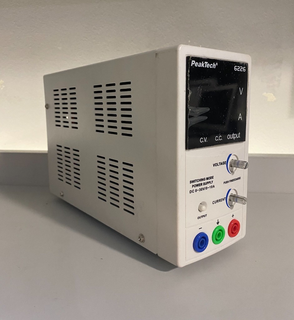 Zasilacz laboratoryjny Peaktech 0-30v 0-10A 6226 | Kraków | Kup teraz