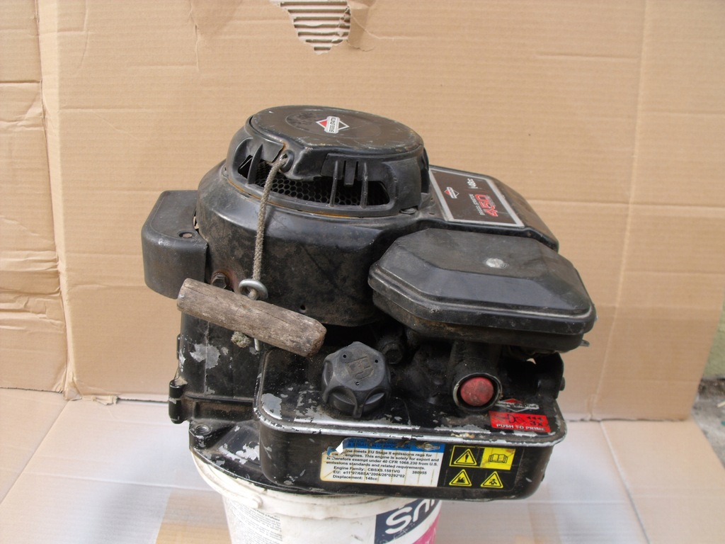Silnik Briggs Stratton 450 - 13137904969 - oficjalne archiwum Allegro