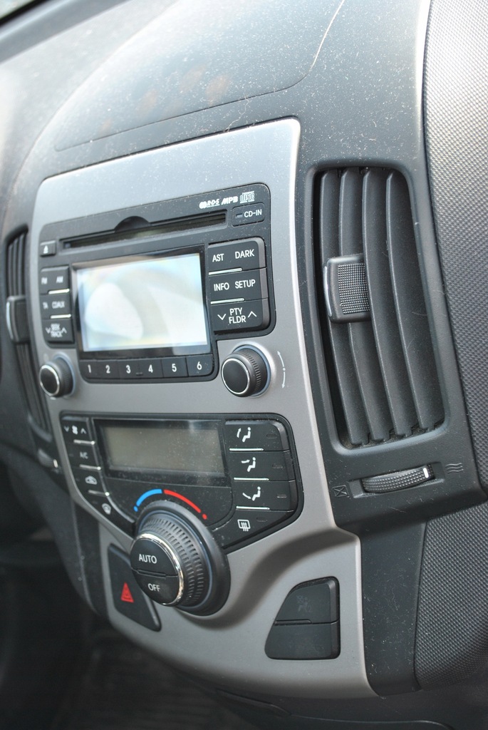HYUNDAI I30 2011 RADIOODTWARZACZ CD RADIO 11944735018 oficjalne