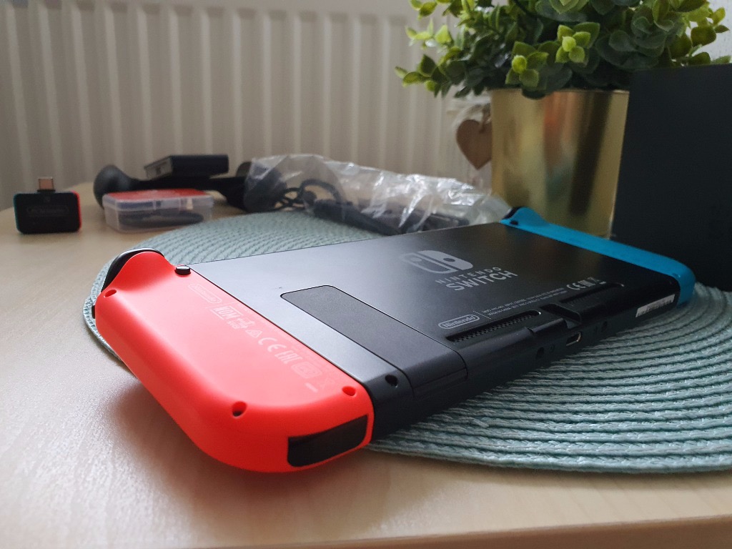 Przerobione Nintendo Switch + 128GB CFW RCM Loader 9977183320