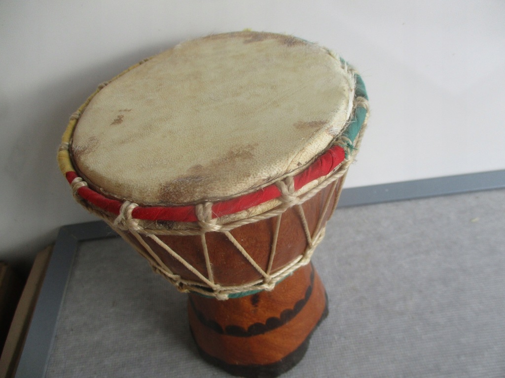 BĘBEN DJEMBE AFRYKAŃSKI Z KOZIEJ SKÓRY 12713329558 oficjalne