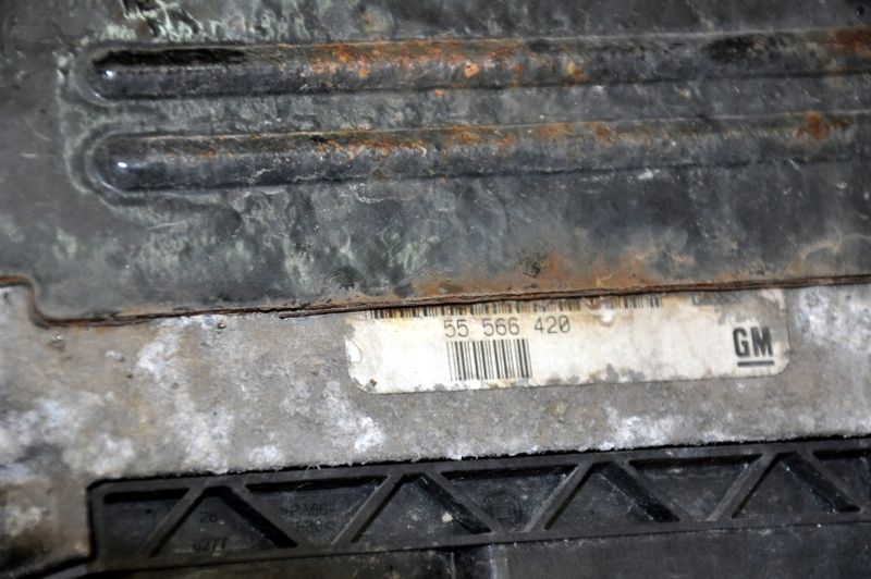 SAAB 9-3 1,9TiD sterownik silnika ECU 55566420 - 7574434799 - oficjalne