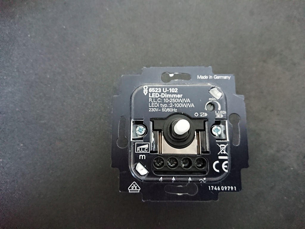 G1519 Ściemniacz BuschDimmer LED ABB 6523 U 8172139570 oficjalne