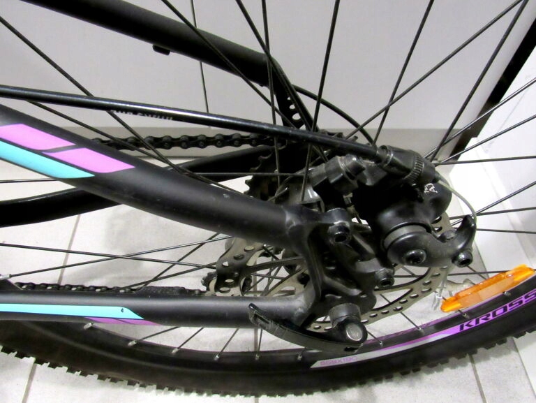 ROWER DAMSKI KROSS BLACK EDITION L2 9965150067 oficjalne archiwum