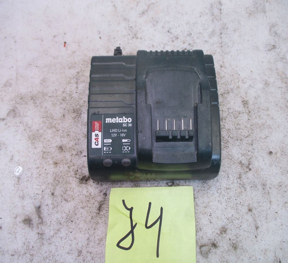 ŁADOWARKA BATERII AKUMULATORÓW METABO SC 30 - 12654642330 - oficjalne