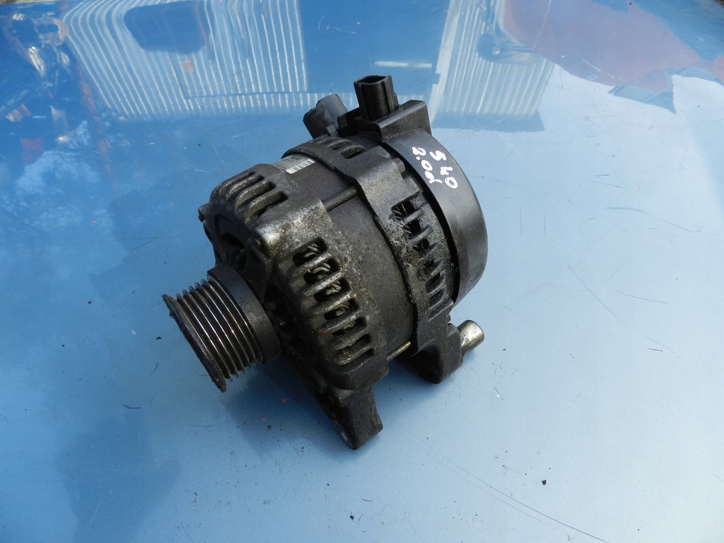 Alternator VOLVO V50 S40 II 2.0d 136KM 30667067 7559276247