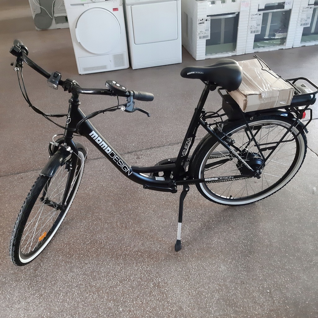 Rower elektryczny Momo Design Venezia 26 czarny 11133250206