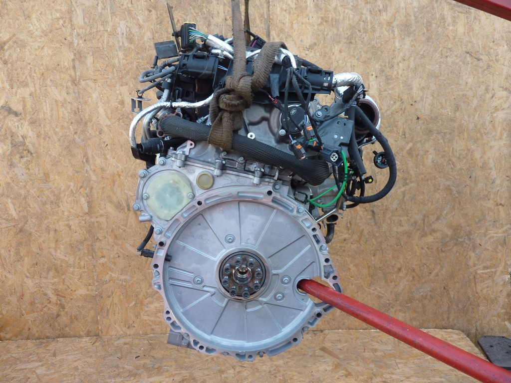 SILNIK JAGUAR XE XF 2.0D 204 DT 204DT NOWY MOTOR 7116651811