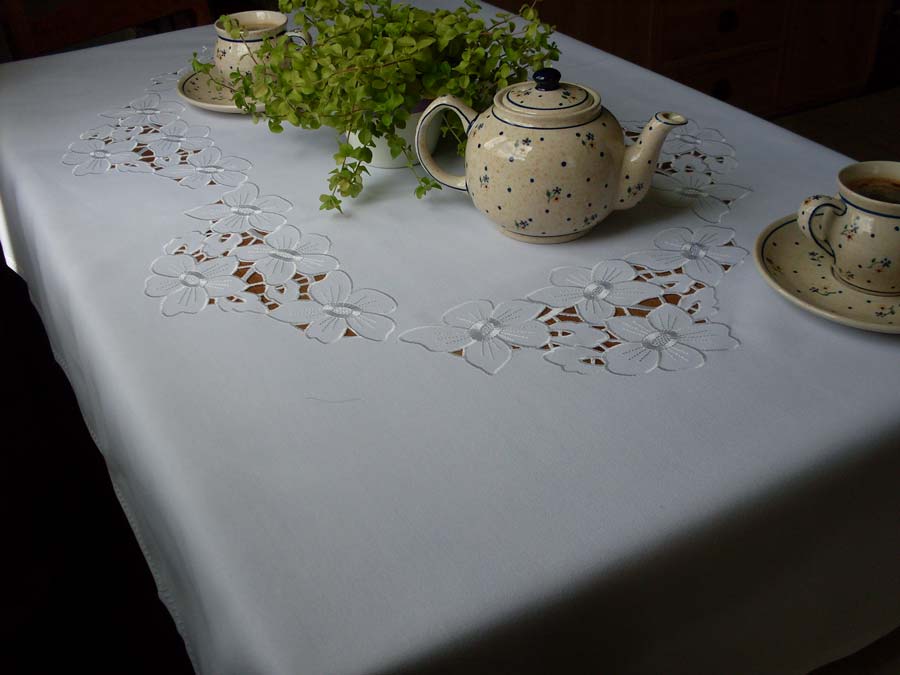 Biały Obrus Owalny 120/180 Obrusy Owalne Białe PL 11132136465