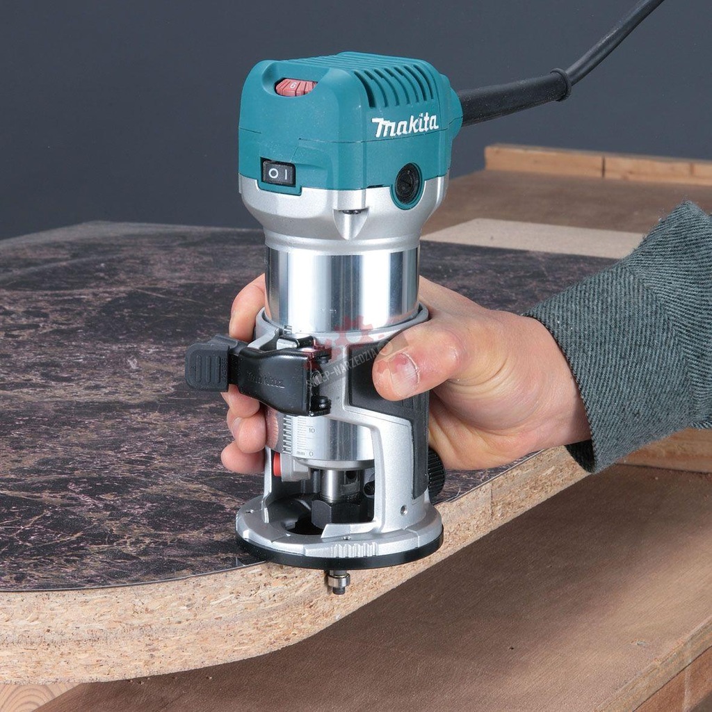 MAKITA RT0700CX2J FREZARKA WYCINARKA +FREZY 8MM