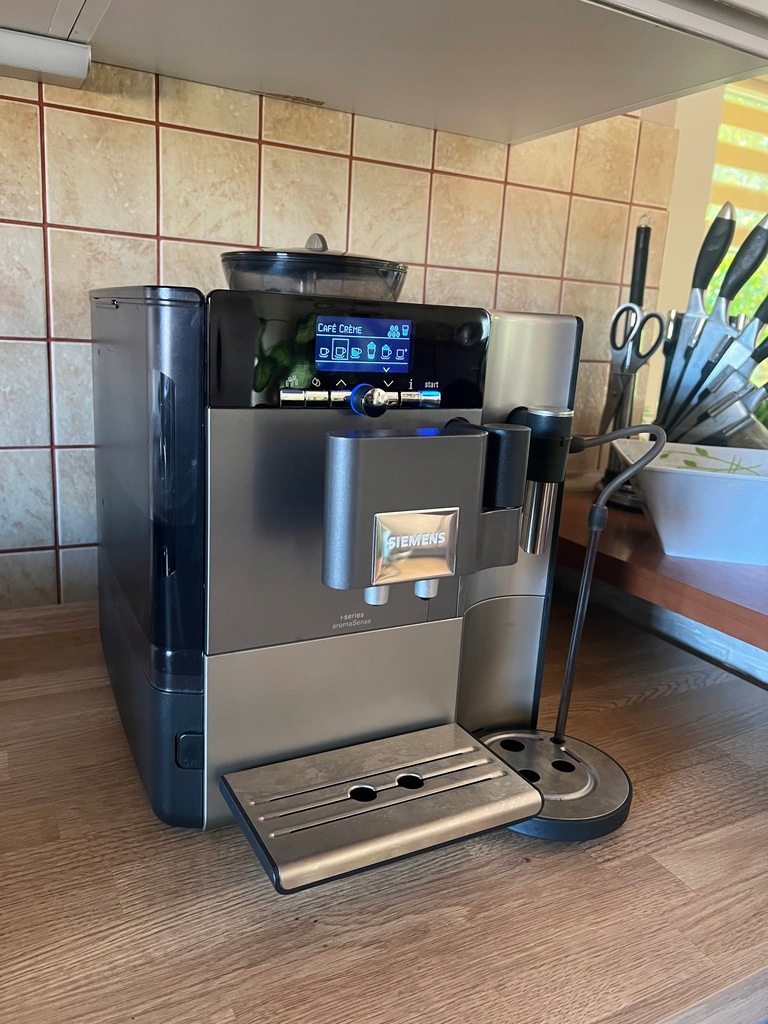 Ekspres ciśnieniowy automatyczny Siemens EQ7 plus 12744113460